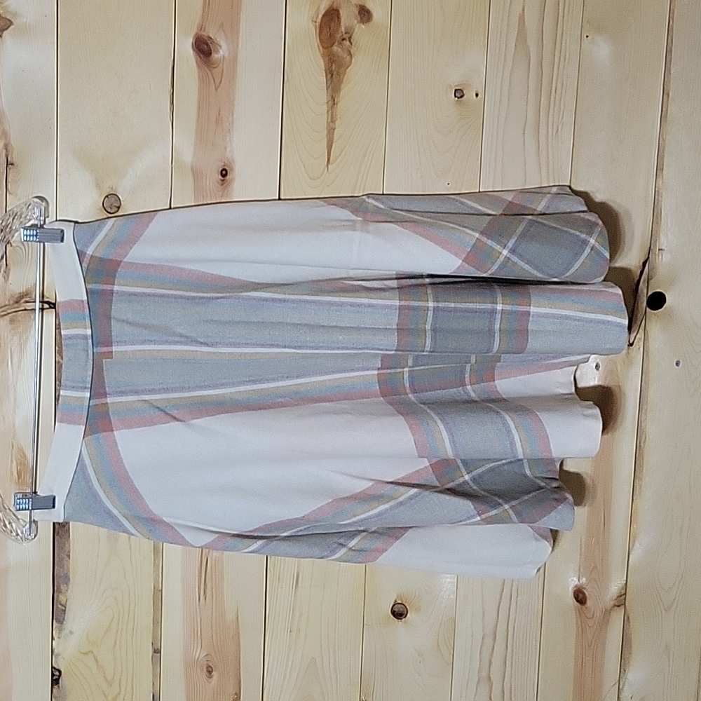 Vintage plaid skirt, size13/14